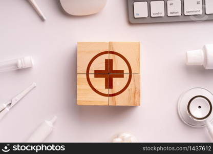 Medical icon on jigsaw puzzle for global health care