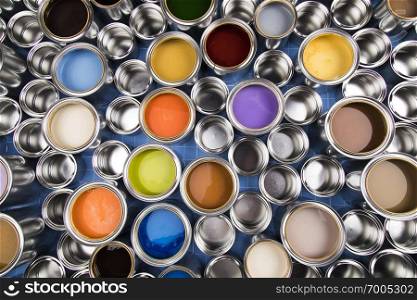 Metal cans with color paint