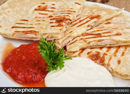 mexican cakes with omelette and tomato