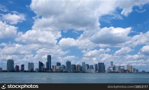 Miami Skyline im Zeitraffer - Time lapse of the Miami skyline