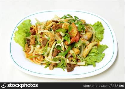 mixed vegetabel and fish maw ,cashew nut , spicy salad