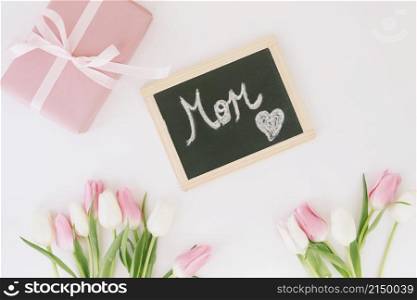 mom inscription with tulips gift