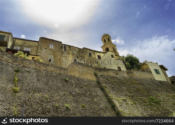 Mondavio, Pesaro e Urbino province, Marche, Italy: medieval city surrounded by walls