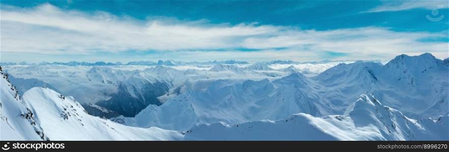 Morning winter Dolomiten mountain landscape. Ski resort  Obergurgl - Hochgurgl, Tirol, Austria. Panorama.