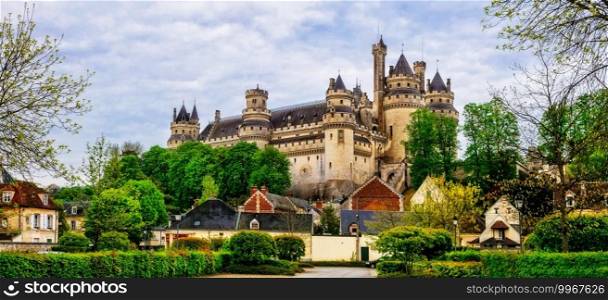 most ipressive medieval castles of Europe - Pierrefonds in France