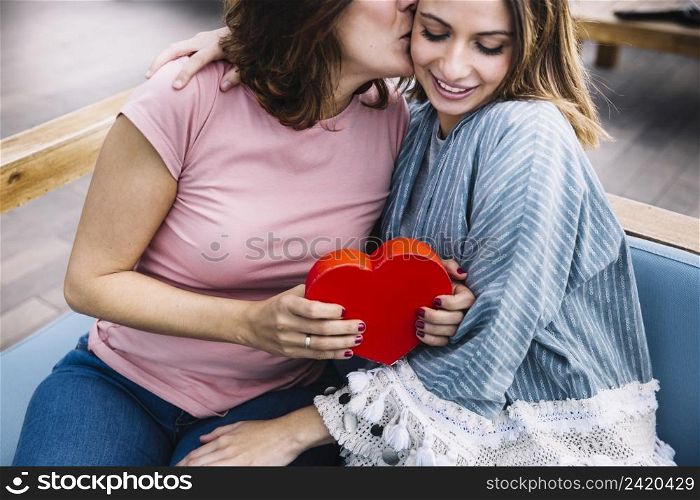 mother thanking woman valentine s day gift