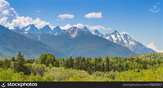 Mountain chain of Seven Sisters Provincial Park & Protected Area, Canada