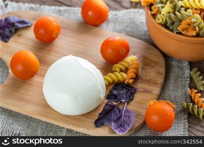 Mozzarella with tomatoes
