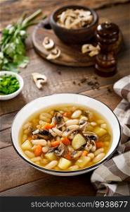 Mushroom soup with kidney bean, potato and carrot