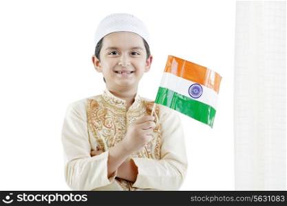 Muslim boy holding the Indian flag