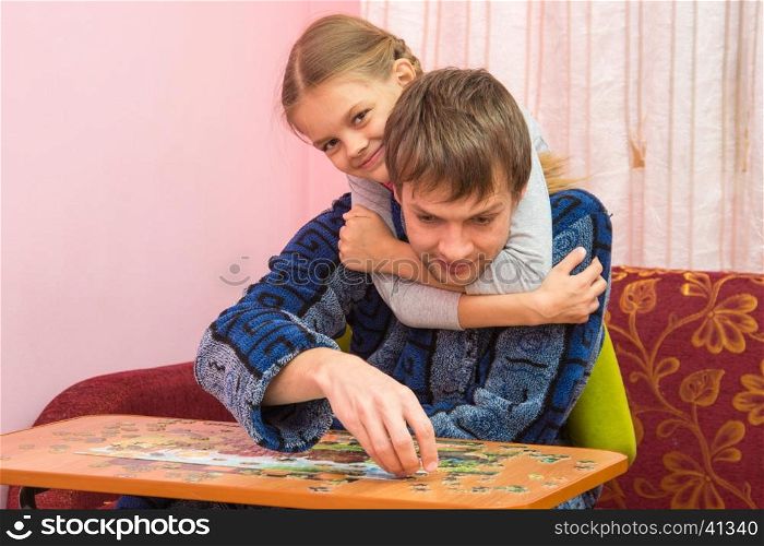 My daughter hugged Dad is Dad collects mosaic