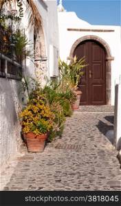 Narrow street in Oia, Santorini, Greece