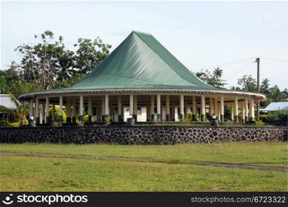 New big hut on Savaii island, Samoa