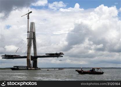 New bridge across strait in Hainan island, China