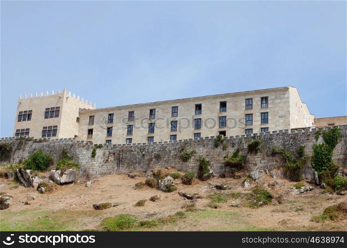 Nice Hotel Located in the northwest of Spain. Ancient fortress
