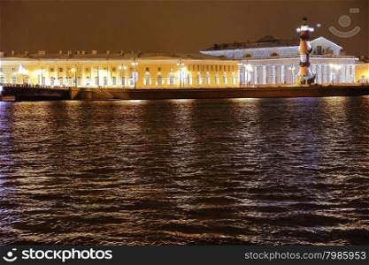 Night scenery of embankment and bridge in Sankt Petersburg