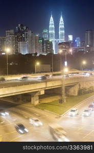 Night traffic in Kuala Lumpur. Malasia