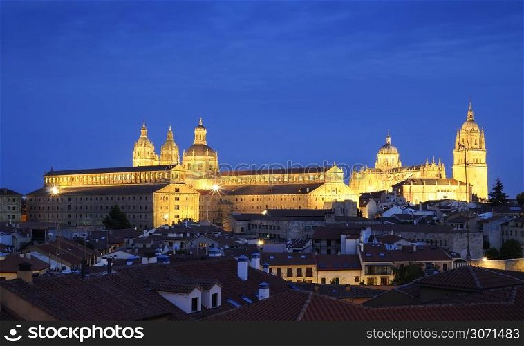 Night view of the Cathedral of Salamanca and Clerecia towers.&#xA;
