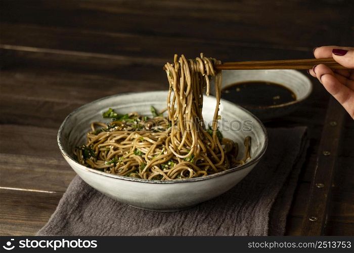 noodles bowl arrangement 2