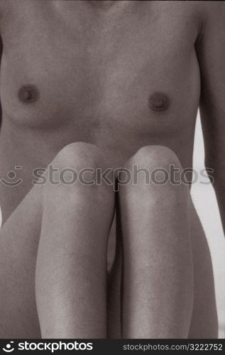 Nude&acute;s Knees