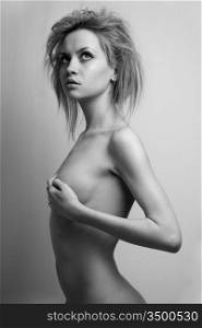 Nude elegant girl.Beautiful woman. Fashion art photo.