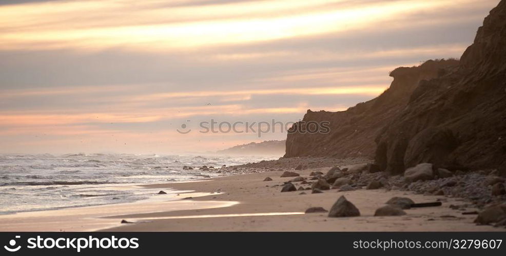 Ocean waves along Hamptons shoreline