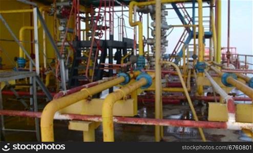 Offshore gas and oil production platform series of pipes, gauges and valves