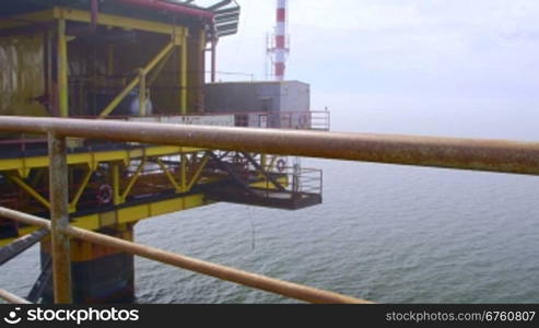 Offshore gas production platform processing equipment in the East-Kazantip field