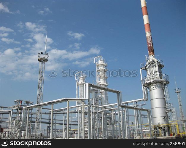 Oil refinery. Equipment for primary oil refining.. Oil refinery