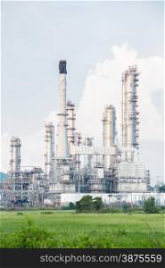 Oil Refinery Plant in filed