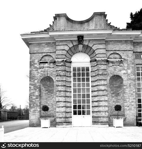 old architecture in england london europe wall and history