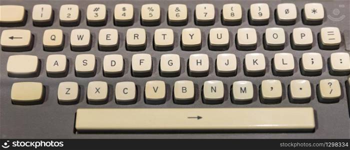 Old computer keyboard exhibit in museum