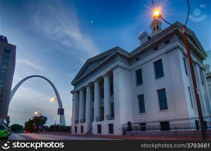 old court house and surrounding buildings in saint louis