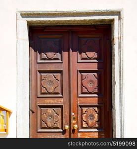 old door in italy land europe architecture and wood the historical gate