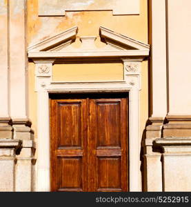 old door in italy land europe architecture and wood the historical gate