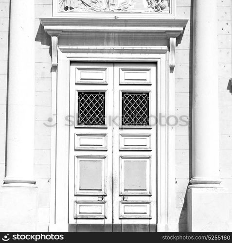 old door in italy land europe architecture and wood the historical gate