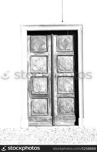 old door in italy land europe architecture and wood the historical gate