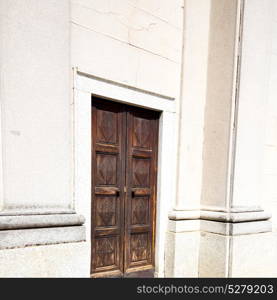 old door in italy land europe architecture and wood the historical gate