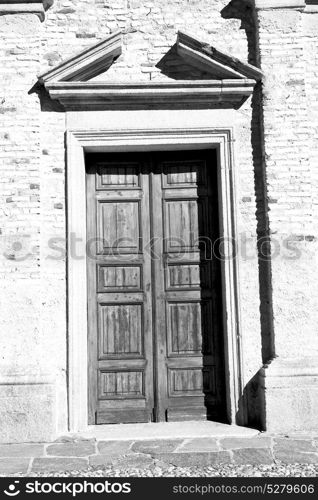 old door in italy land europe architecture and wood the historical gate