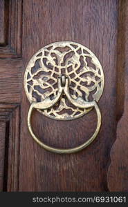 Old Handmade ottoman door knob made of metal
