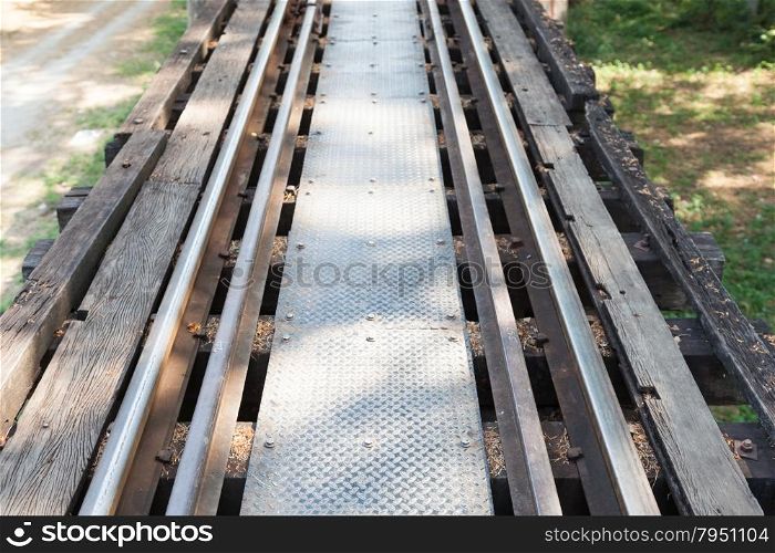 old railway tracks that has not yet come secondary tracks.