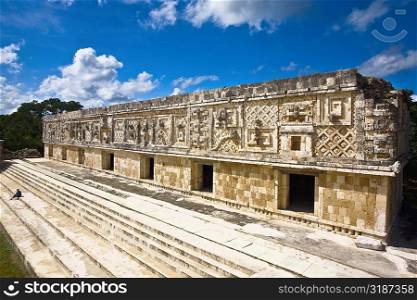 Old ruins of a building, Cuadrangulo De los Pajaros, Uxmal, Yucatan, Mexico