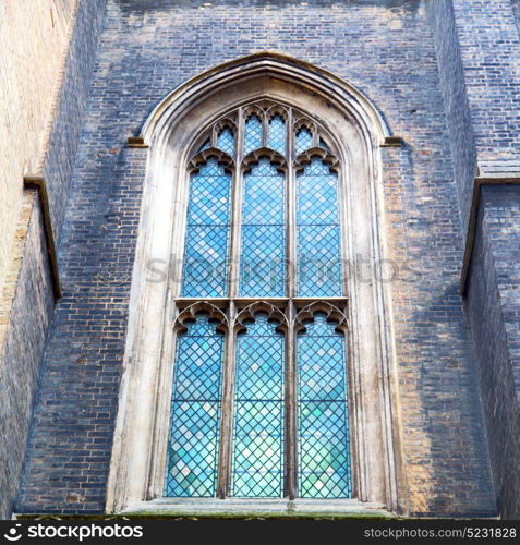 old windon in england london brick and glass the wall