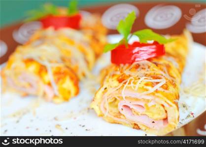 Omelet with ham