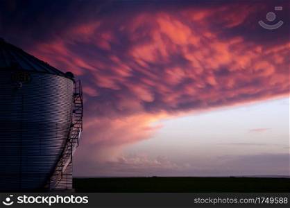 Ominous Storm Clouds Prairie Summer Rural Susnet