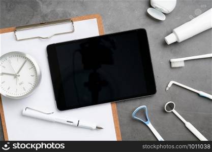 Online dental care application on smart phone