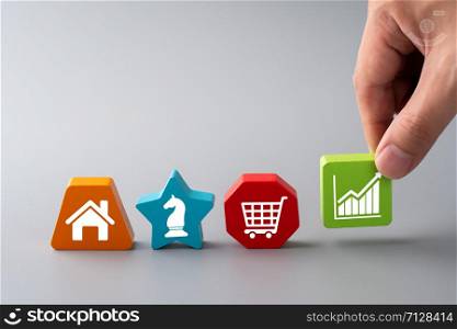 Online shopping icon on colorful jigsaw puzzle for global concept