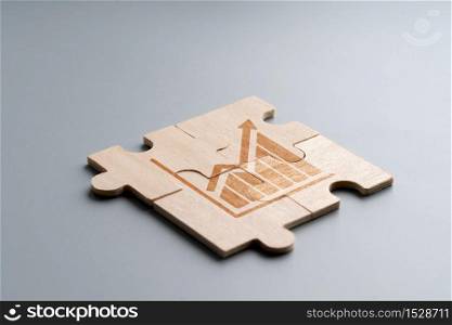 Online shopping icon on wood puzzle