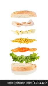 open sandwich, floating sandwich, sandwich with lettuce, tomato, chips, cheese and ham