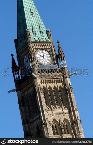 Ottawa&acute;s Peace Tower